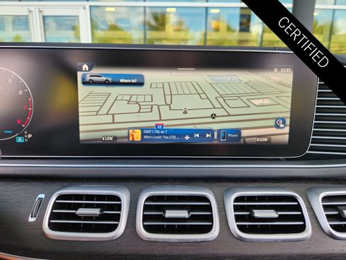Certified 2026 Mercedes-Benz GLS 450 4MATIC image 18