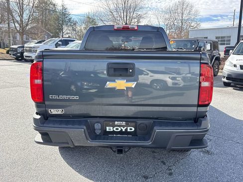 Used 2015 Chevrolet Colorado Z71 image 9