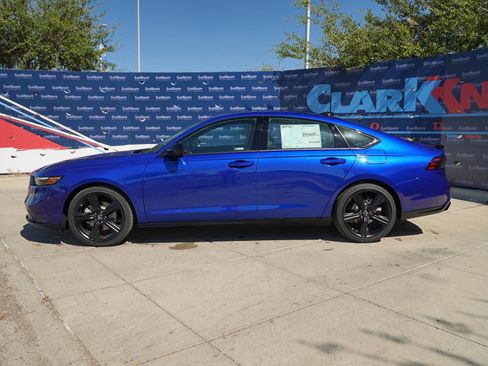 Used 2025 Honda Accord Sport image 10