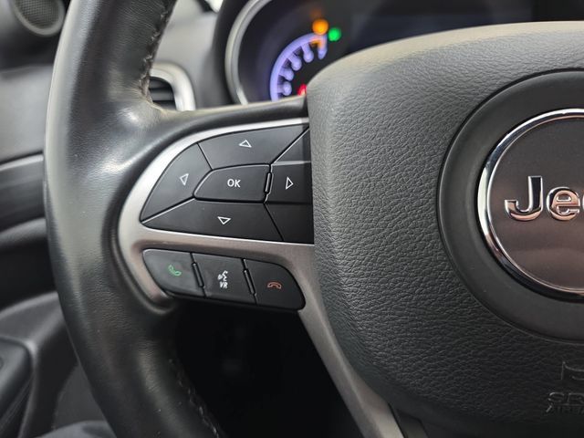 Used 2021 Jeep Grand Cherokee Laredo X AWD/4WD image 16