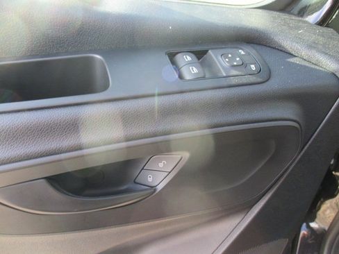 Used 2023 Mercedes-Benz Sprinter 3500 image 8