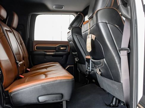 Used 2022 RAM 3500 Limited AWD/4WD image 34