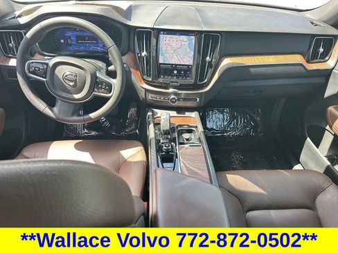 Used 2023 Volvo XC60 B5 Plus w/ Climate Package AWD/4WD image 16