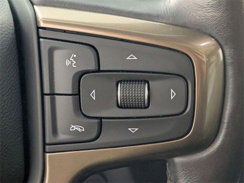 Used 2021 Chevrolet Tahoe High Country w/ Premium Package image 18