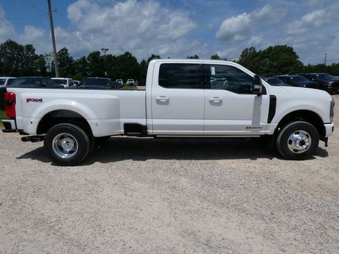 New 2026 Ford F350 Platinum AWD/4WD image 4
