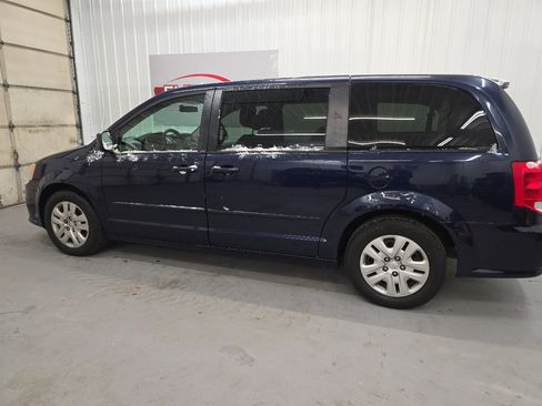 Used 2014 Dodge Grand Caravan SE w/ Quick Order Package 29E SE image 9