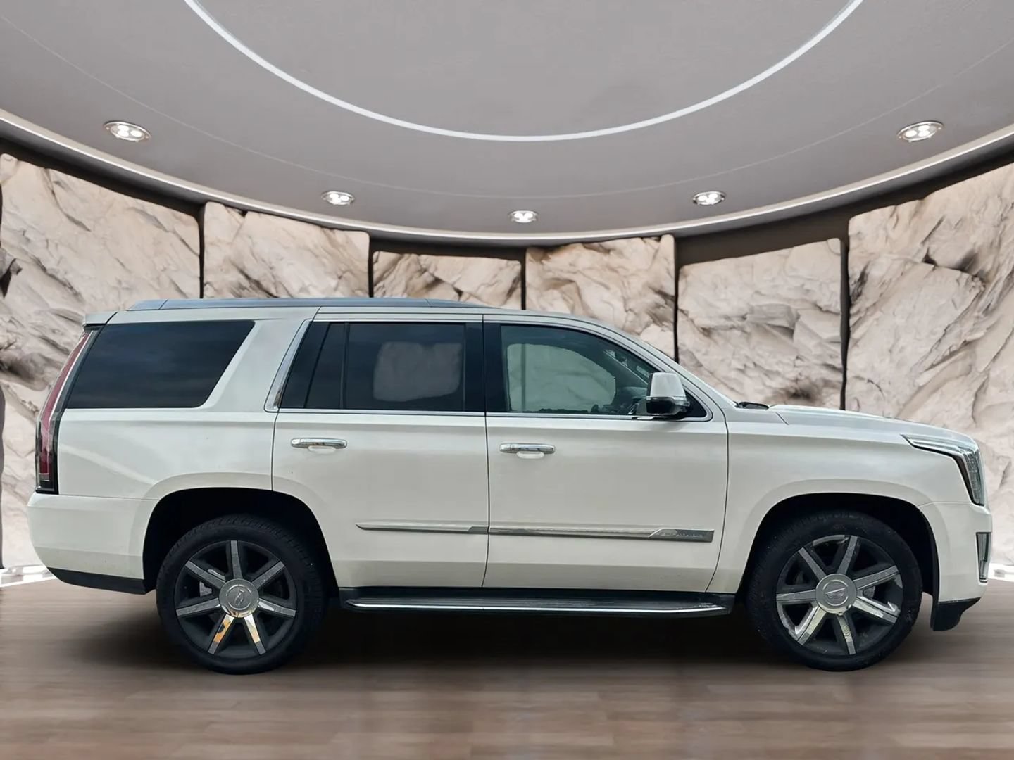 Used 2015 Cadillac Escalade Luxury AWD/4WD image 6