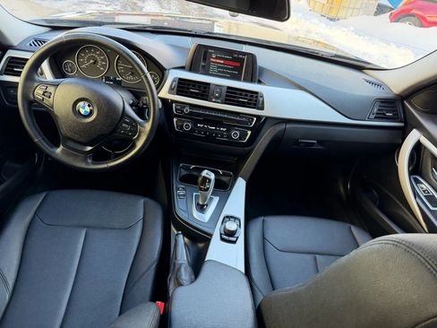 Used 2018 BMW 320i 320i Sedan 4D image 31