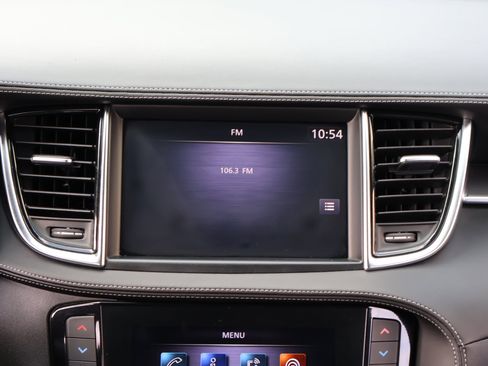 Certified 2023 INFINITI QX50 Luxe w/ Accent Package image 3