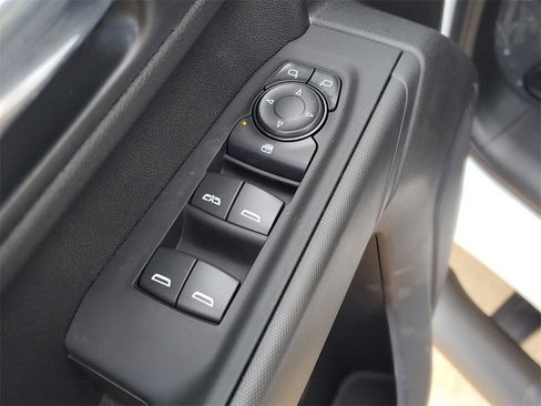 New 2026 Chevrolet Silverado 1500 Custom Trail Boss w/ LPO, Dark Essentials Package image 19