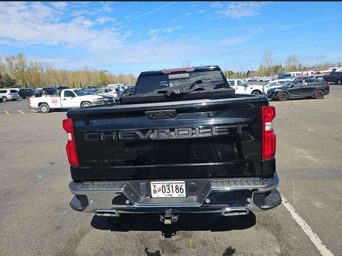 Used 2022 GMC Sierra 1500 Denali image 5