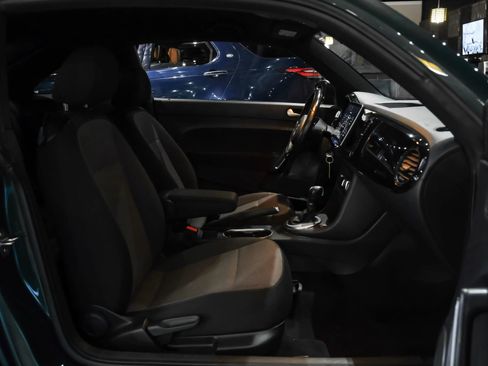 Used 2018 Volkswagen Beetle 2.0T S image 29