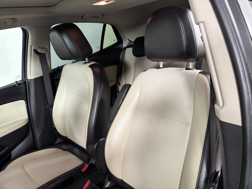 Used 2020 Buick Encore Preferred AWD/4WD image 13