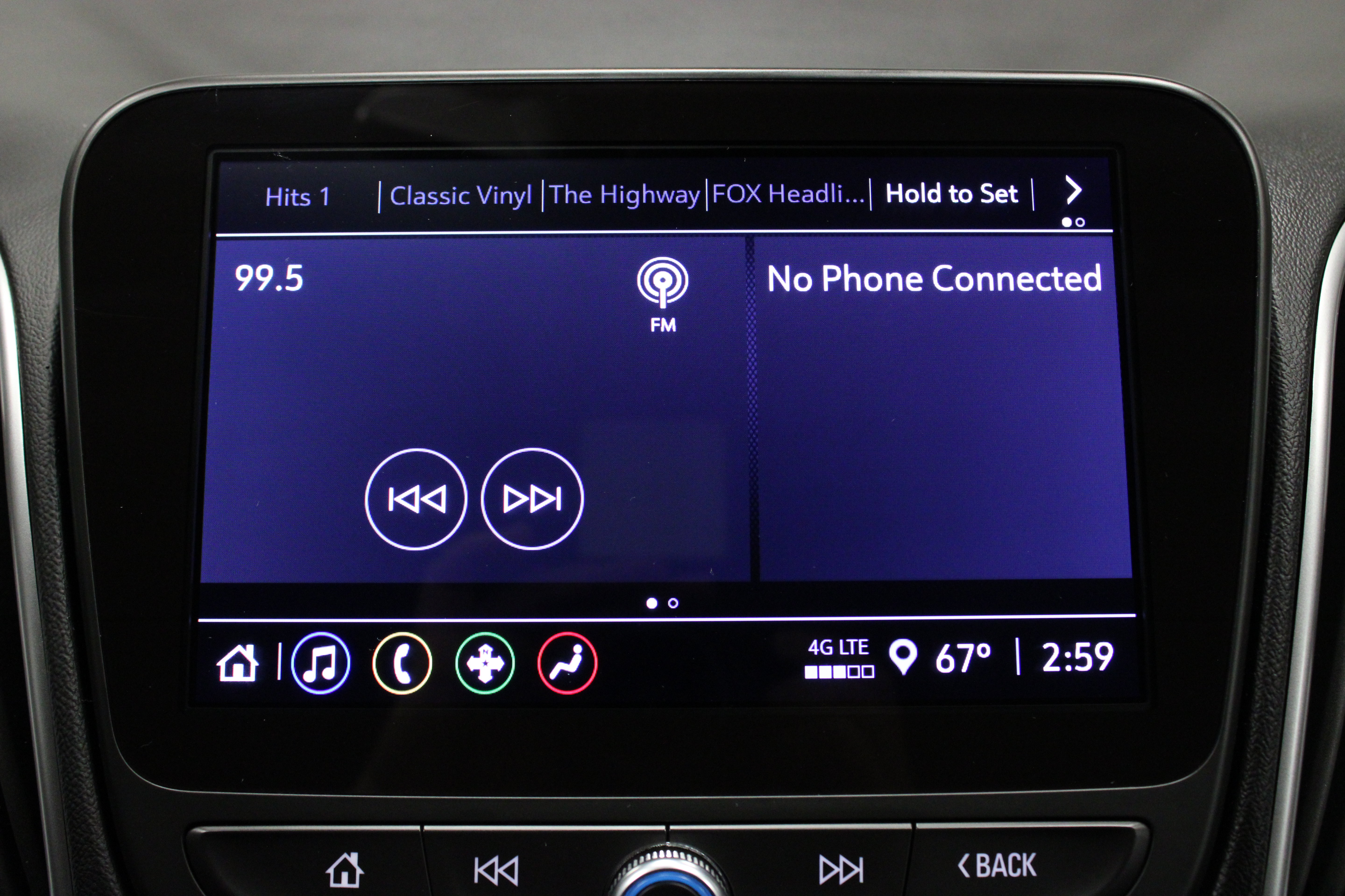 Used 2025 Chevrolet Malibu LT FWD image 22