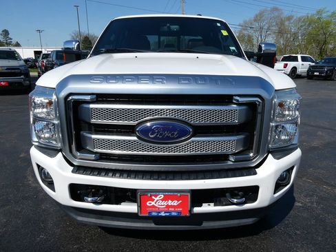 Used 2016 Ford F250 Platinum w/ FX4 Off-Road Package image 9