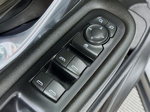 Used 2020 GMC Terrain SLT AWD/4WD image 17