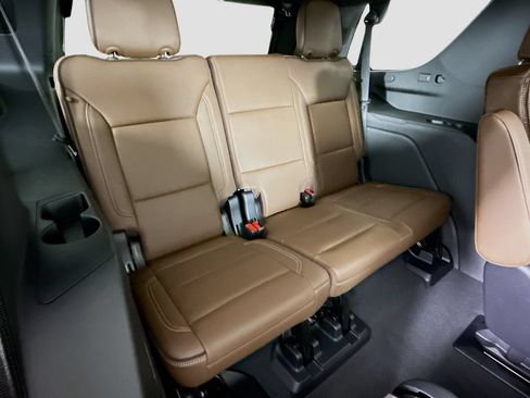 New 2026 Chevrolet Tahoe High Country AWD/4WD image 28