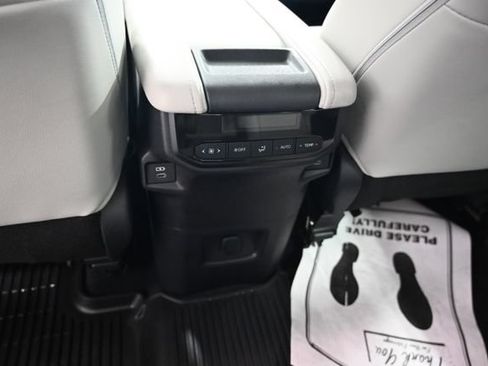 Certified 2025 Toyota Grand Highlander AWD Hybrid image 29