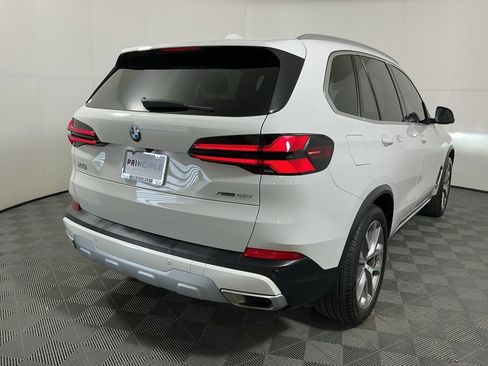 Certified 2024 BMW X5 sDrive40i w/ Parking Assistance Package RWD image 5