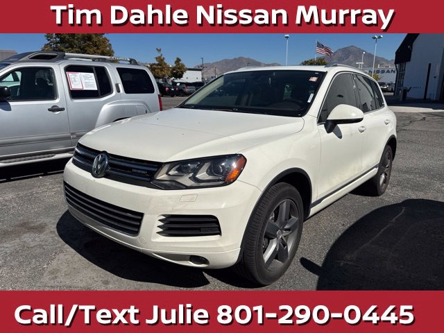 Used 2012 Volkswagen Touareg Hybrid AWD/4WD image 3