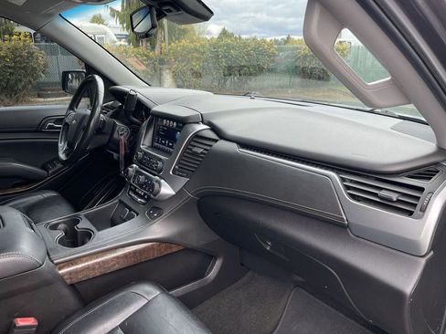 Used 2017 Chevrolet Tahoe LT AWD/4WD image 28