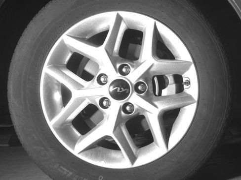 Used 2025 Kia Soul LX w/ LX Technology Package image 18