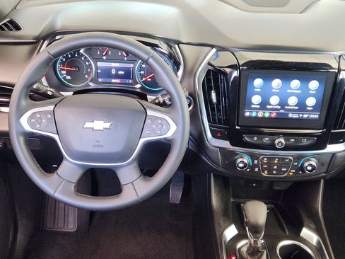 Certified 2023 Chevrolet Traverse LT image 29