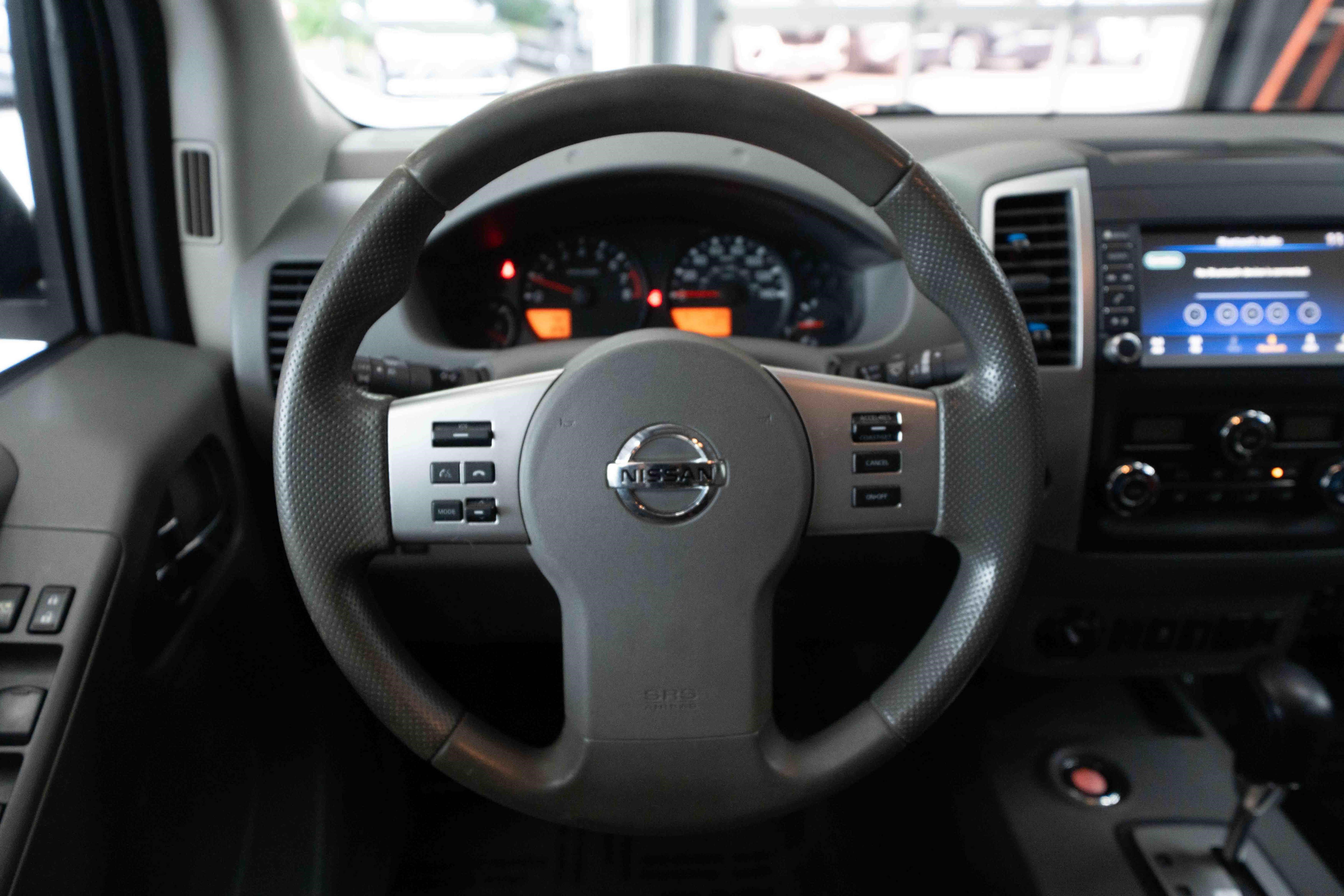 Used 2020 Nissan Frontier SV AWD/4WD image 21
