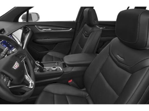 Used 2023 Cadillac XT6 Premium Luxury w/ Technology Package FWD image 10