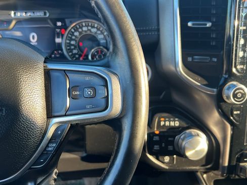 Used 2021 RAM 1500 Laramie image 38