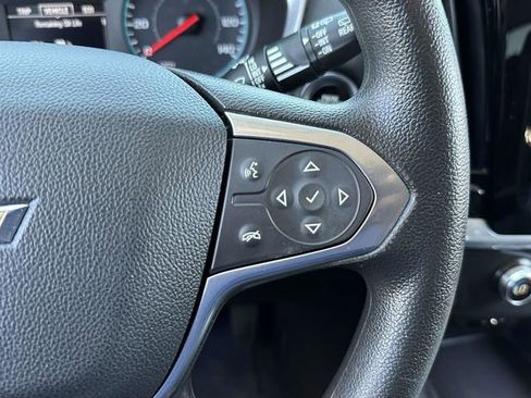 Used 2020 Chevrolet Traverse LS AWD/4WD image 11
