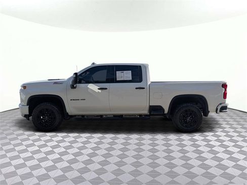 Used 2022 Chevrolet Silverado 2500 LTZ w/ LTZ Plus Package image 7