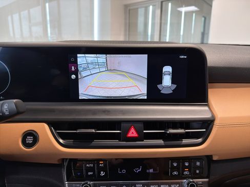 Certified 2026 Kia Seltos EX w/ EX Sunroof Package image 13