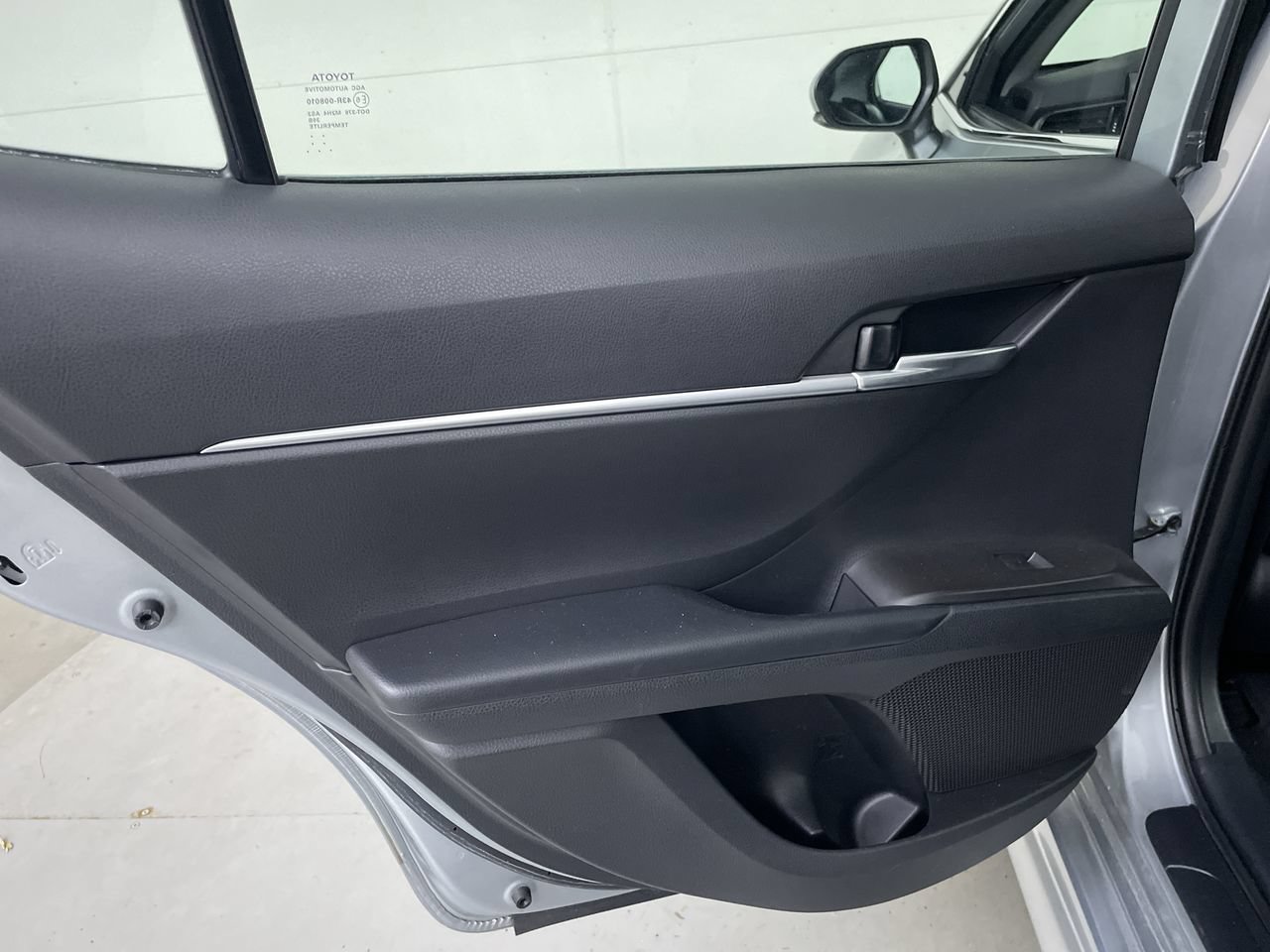 Used 2023 Toyota Camry SE FWD image 21