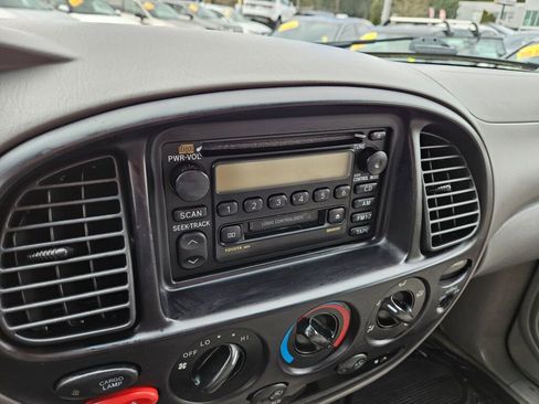 Used 2000 Toyota Tundra SR5 image 19