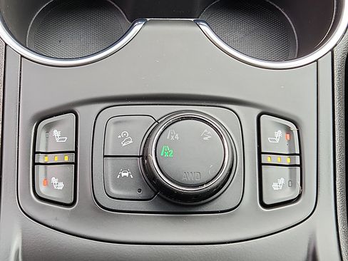 Used 2024 GMC Terrain SLE w/ Driver Convenience Package AWD/4WD image 23