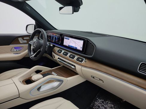 Certified 2024 Mercedes-Benz GLE 450 4MATIC image 24