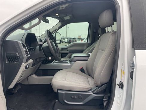 Used 2020 Ford F250 XLT w/ XLT Premium Package image 14