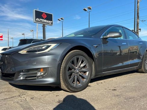 Used 2018 Tesla Model S 100D image 14