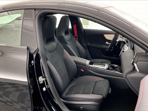 New 2026 Mercedes-Benz CLA 35 AMG 4MATIC image 5