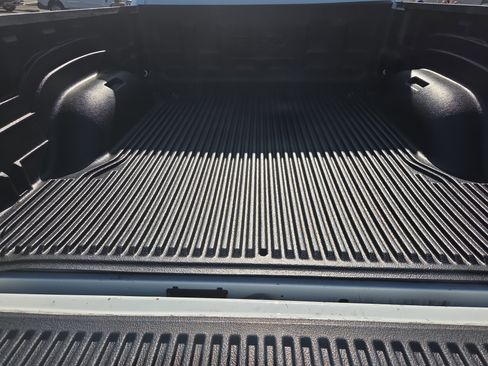 Used 2024 RAM 2500 Big Horn AWD/4WD image 20