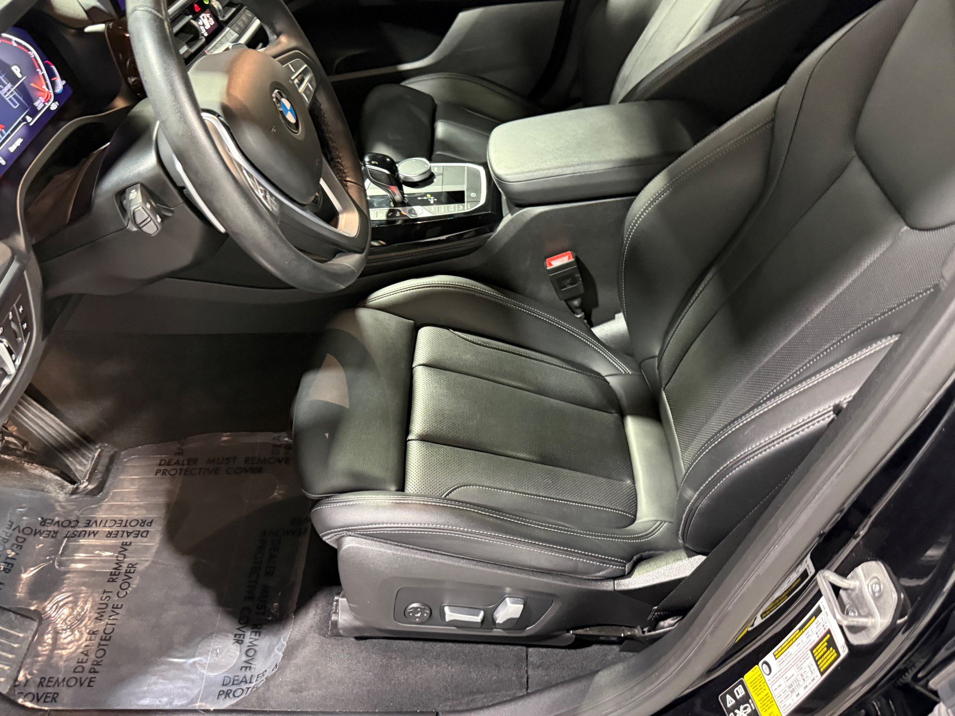 Used 2024 BMW X4 xDrive30i AWD/4WD image 25