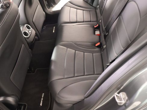 Used 2021 Mercedes-Benz C 300 4MATIC Sedan image 11