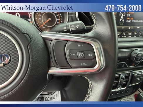 Used 2021 Jeep Gladiator Overland w/ Popular Equipment Package AWD/4WD image 17