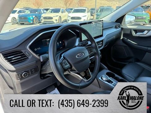 Used 2025 Ford Escape Platinum image 16
