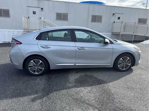 Used 2021 Hyundai Ioniq SEL image 6