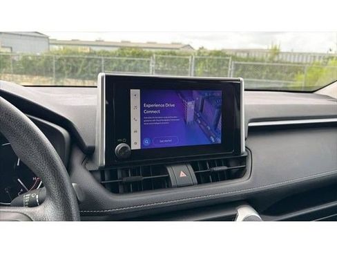 Certified 2025 Toyota RAV4 XLE FWD image 28