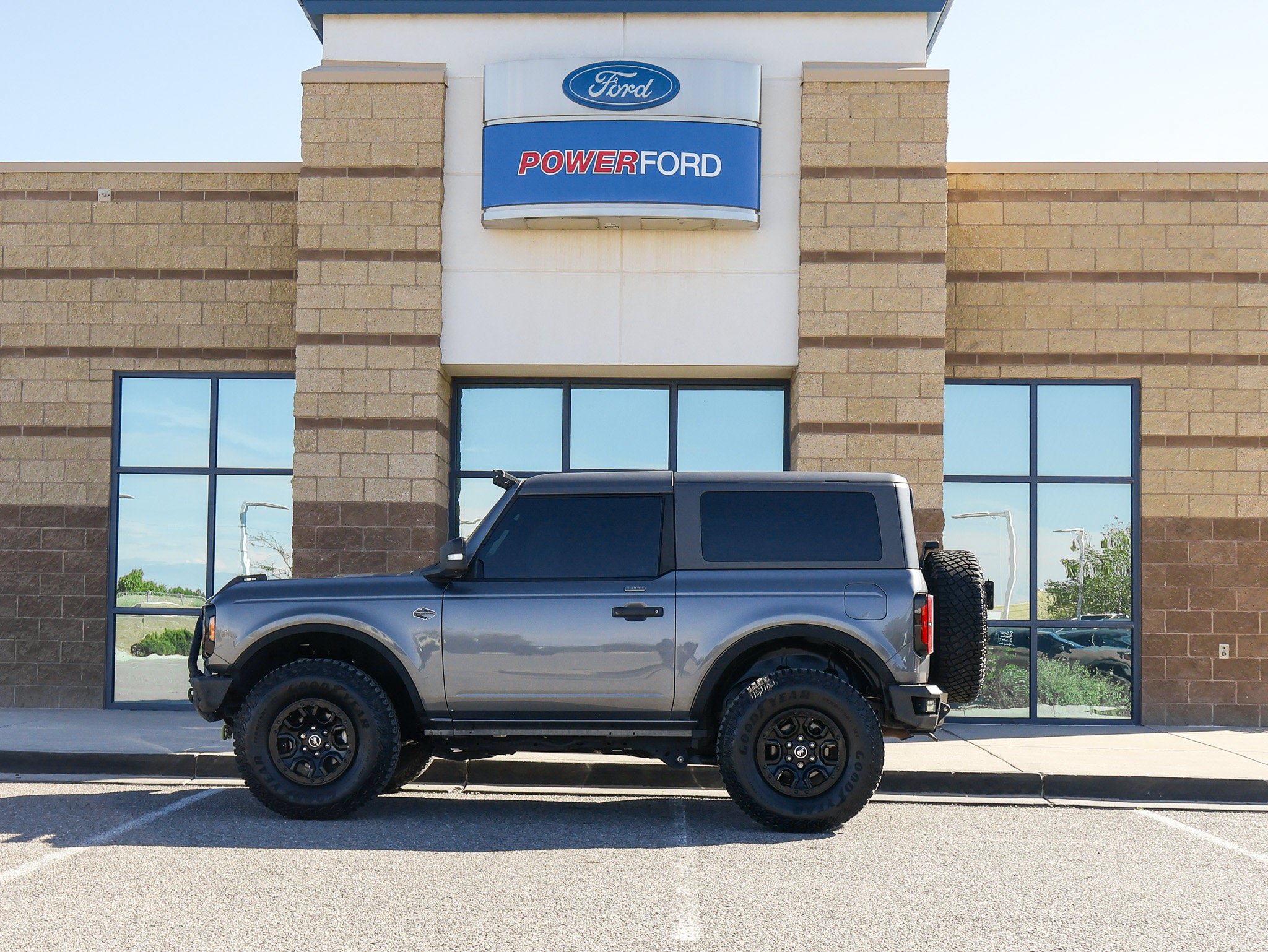 Used 2022 Ford Bronco Wildtrak AWD/4WD image 9