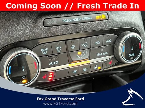 Certified 2022 Ford Escape Titanium w/ Titanium Elite Package image 26