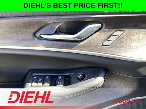 New 2026 Jeep Grand Cherokee L Limited w/ Limited Altitude Package AWD/4WD image 26